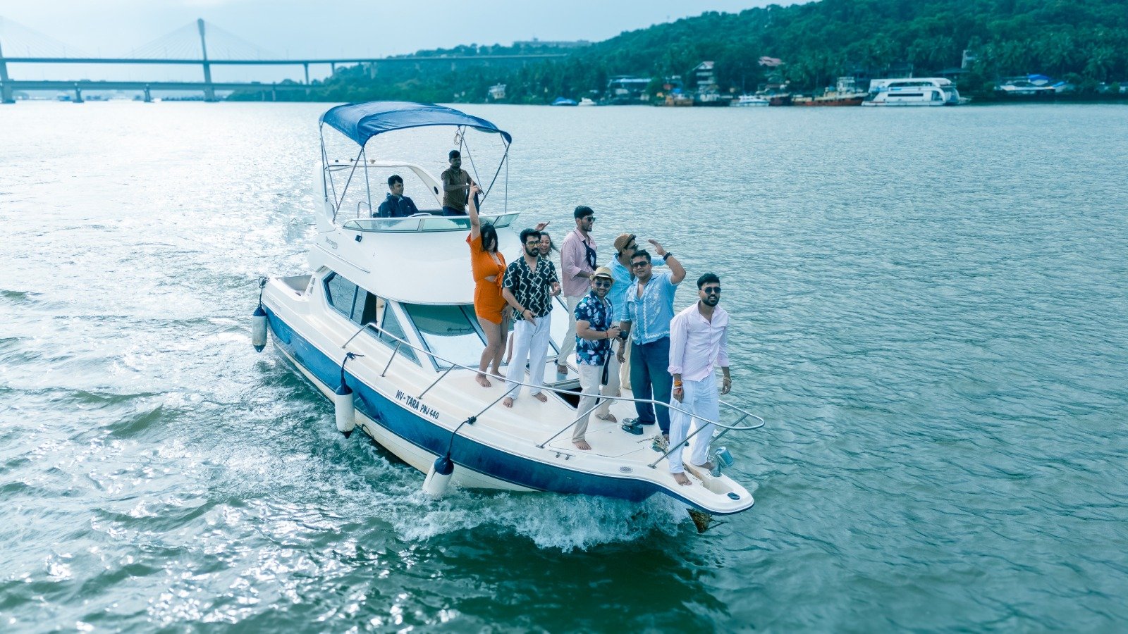 Bayliner 288 Cabin Cruiser Image 5