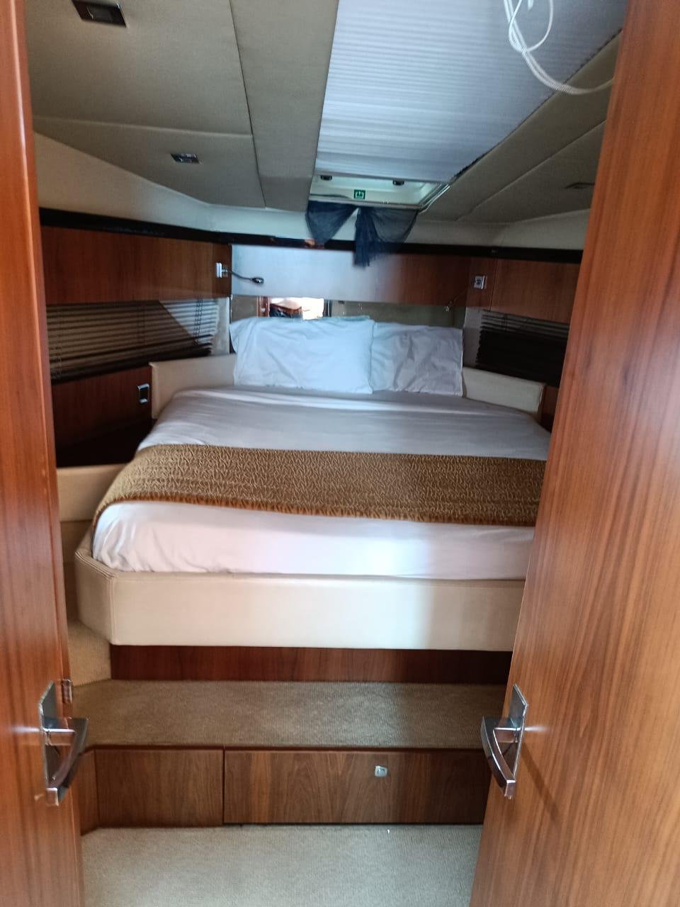 Ciao Bella Premium Yacht Image 2