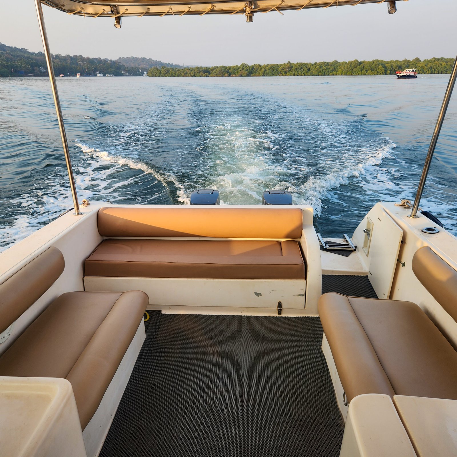 Nicolyn Speed Boat Image 4