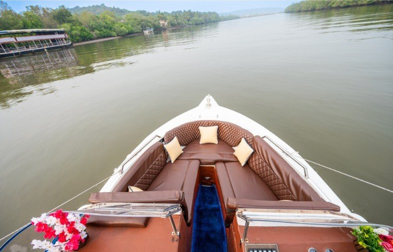 Prafula Speed Boat Image 4