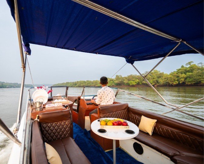 Prafula Speed Boat Image 1